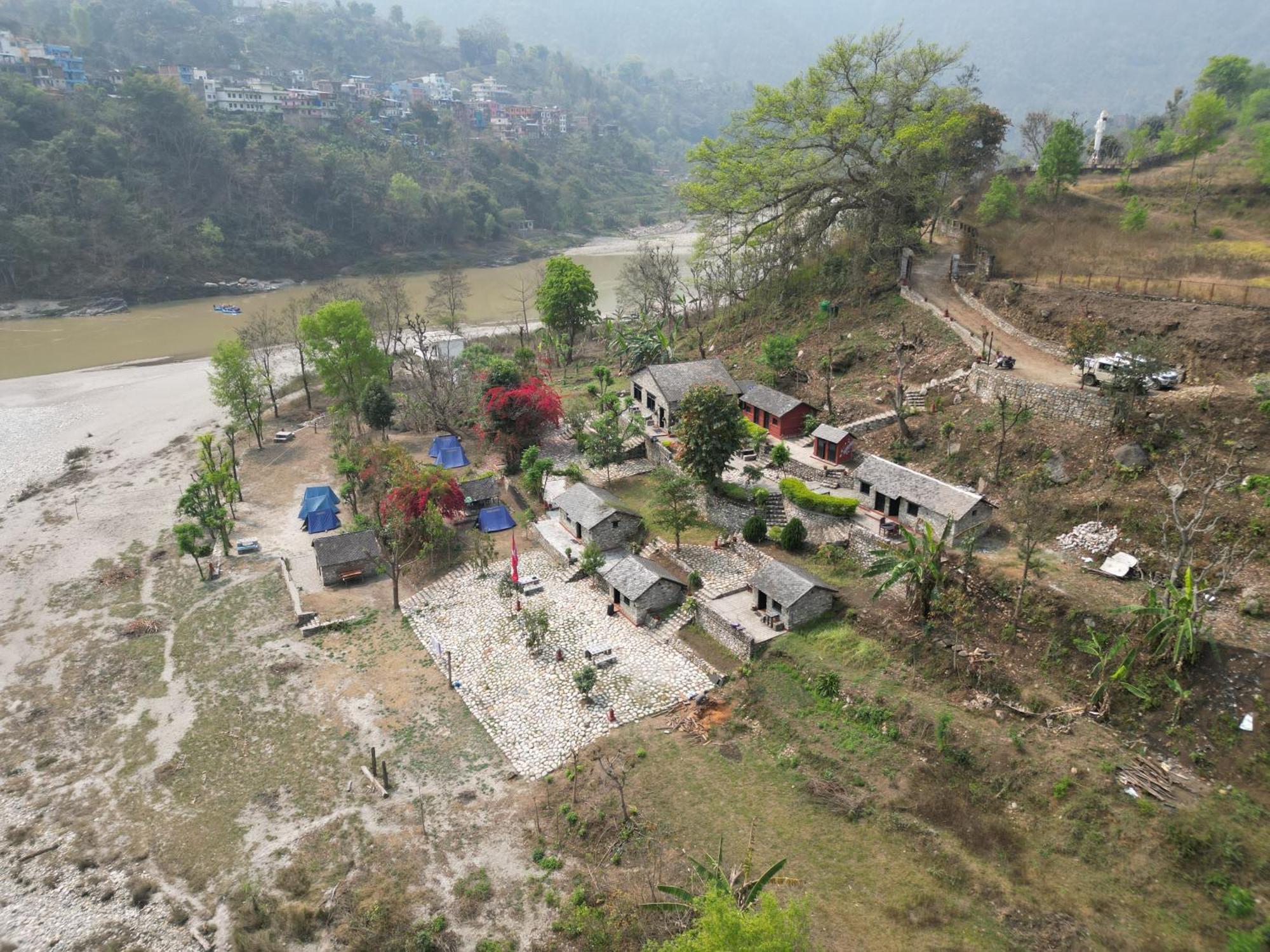 River Edge Resort Nepal Benighāt Dış mekan fotoğraf